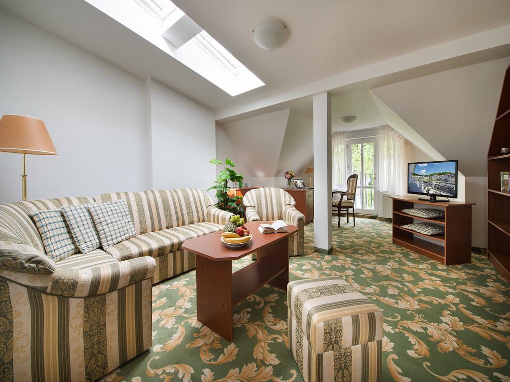 Ea Hotel Elefant Karlovy Vary Phòng bức ảnh
