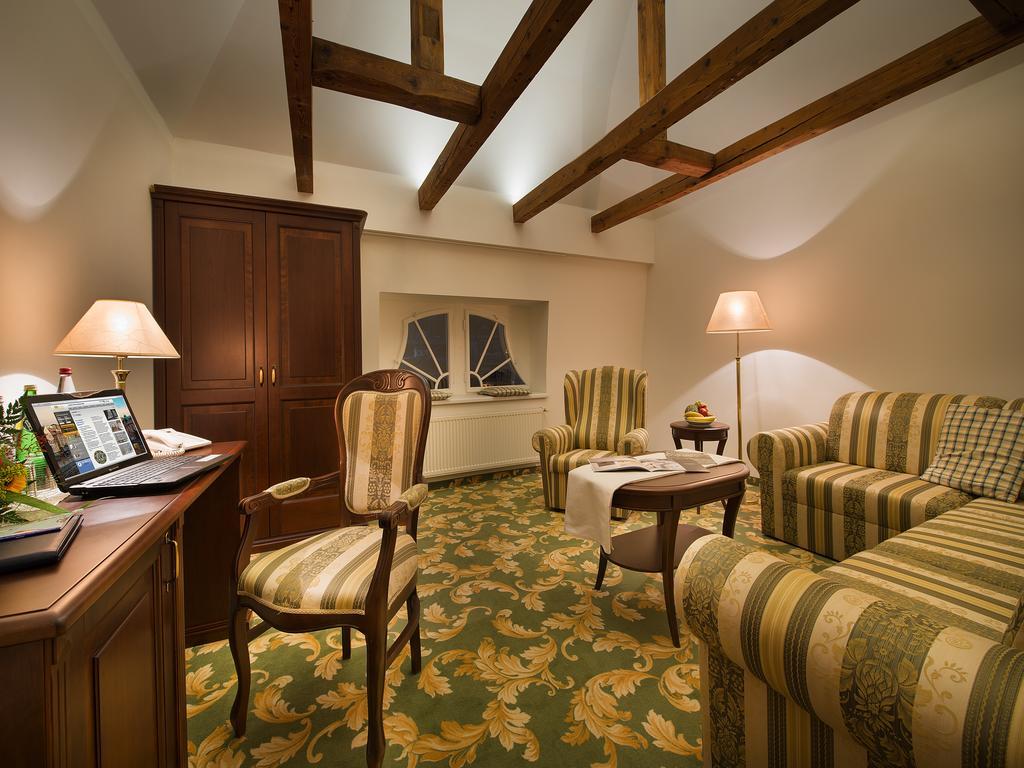 Ea Hotel Elefant Karlovy Vary Phòng bức ảnh
