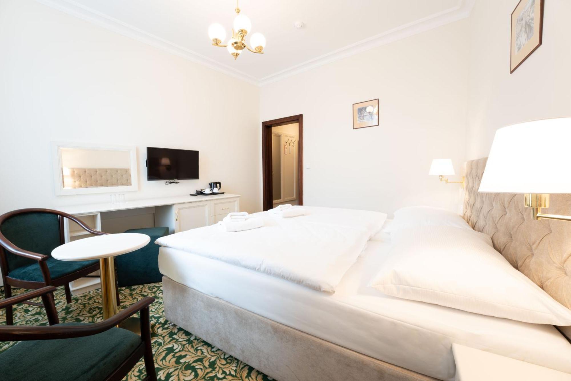 Ea Hotel Elefant Karlovy Vary Ngoại thất bức ảnh